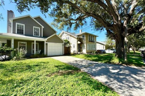 Casa en alquiler en Tampa, Florida, 3 dormitorios, 138.61 m2 № 2266759 - foto 2