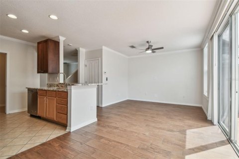 Townhouse in Tampa, Florida 3 bedrooms, 136.57 sq.m. № 1719943 - photo 19