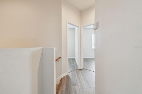 Townhouse in Tampa, Florida 3 bedrooms, 136.57 sq.m. № 1719943 - photo 29