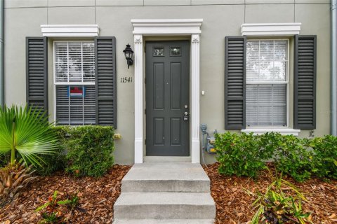 Townhouse in Tampa, Florida 3 bedrooms, 136.57 sq.m. № 1719943 - photo 5