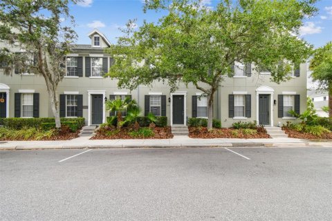 Townhouse in Tampa, Florida 3 bedrooms, 136.57 sq.m. № 1719943 - photo 1