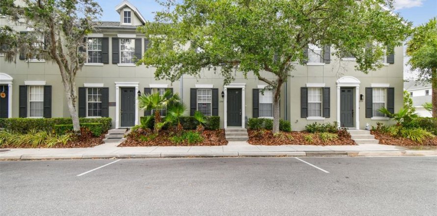 Townhouse in Tampa, Florida 3 bedrooms, 136.57 sq.m. № 1719943
