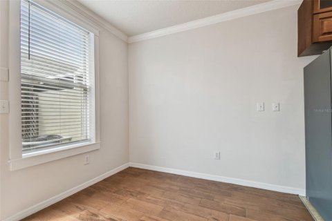 Townhouse in Tampa, Florida 3 bedrooms, 136.57 sq.m. № 1719943 - photo 18