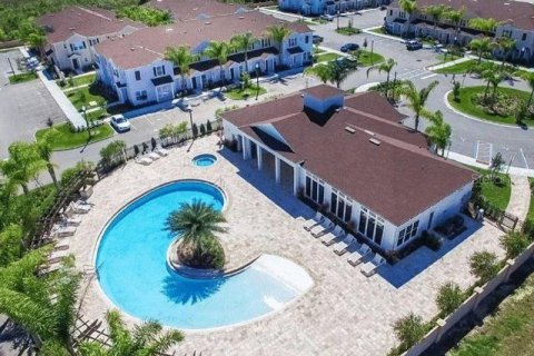 Touwnhouse à vendre à Kissimmee, Floride: 3 chambres, 120.77 m2 № 2310861 - photo 4