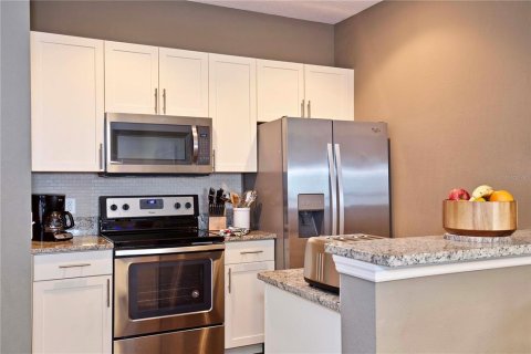 Touwnhouse à vendre à Kissimmee, Floride: 3 chambres, 120.77 m2 № 2310861 - photo 8