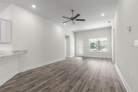 House in Palm Coast, Florida 4 bedrooms, 169.08 sq.m. № 1785914 - photo 5
