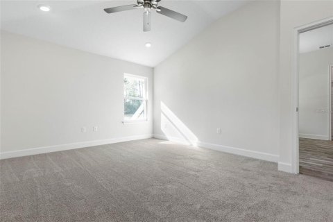 House in Palm Coast, Florida 4 bedrooms, 169.08 sq.m. № 1785914 - photo 21