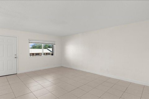 Copropriété à vendre à Daytona Beach, Floride: 2 chambres, 73.21 m2 № 2228264 - photo 10