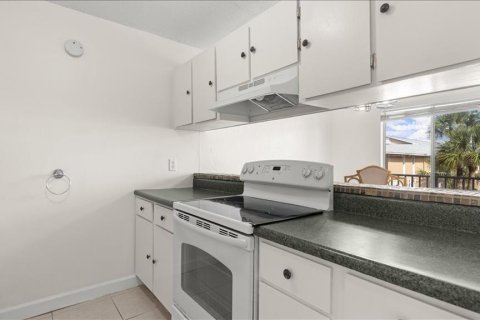 Copropriété à vendre à Daytona Beach, Floride: 2 chambres, 73.21 m2 № 2228264 - photo 17