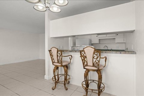 Copropriété à vendre à Daytona Beach, Floride: 2 chambres, 73.21 m2 № 2228264 - photo 16