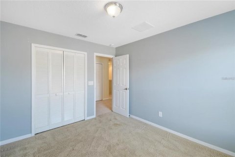 Townhouse in Orlando, Florida 4 bedrooms, 141.95 sq.m. № 1570491 - photo 19