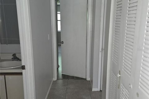 Condo in Kissimmee, Florida, 2 bedrooms  № 2202421 - photo 14
