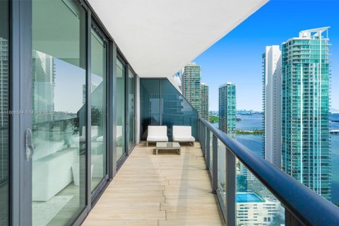 Condo in Miami, Florida, 3 bedrooms № 1965029 - photo 20