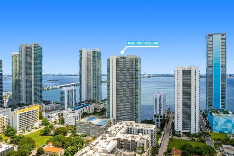 Condo in Miami, Florida, 3 bedrooms № 1965029 - photo 24