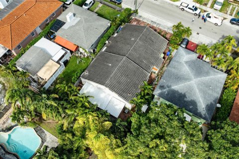 Купить коммерческую недвижимость в Майами, Флорида 224.82м2, № 2005741 - фото 6