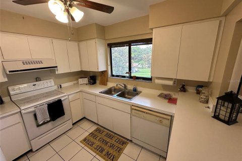 Condominio en alquiler en Bradenton, Florida, 2 dormitorios, 110.09 m2 № 2109611 - foto 11