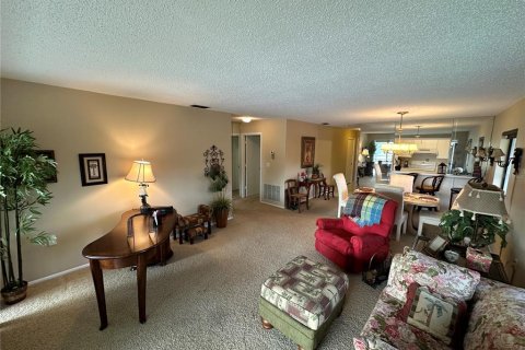 Condominio en alquiler en Bradenton, Florida, 2 dormitorios, 110.09 m2 № 2109611 - foto 7