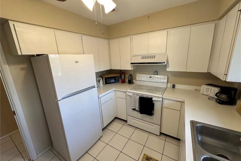 Condominio en alquiler en Bradenton, Florida, 2 dormitorios, 110.09 m2 № 2109611 - foto 12