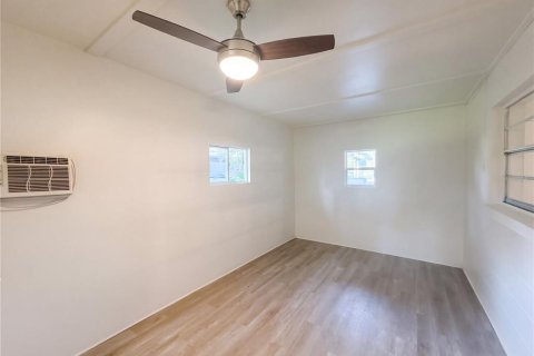 Casa en venta en Dade City, Florida, 2 dormitorios, 80.27 m2 № 2386399 - foto 15