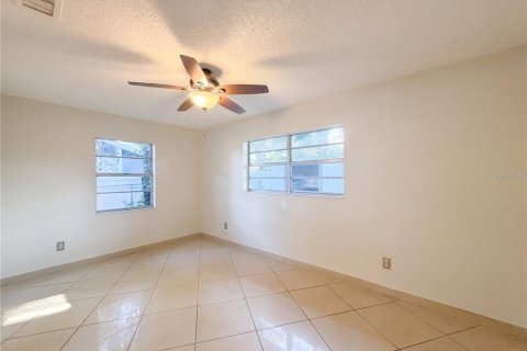 Casa en venta en Dade City, Florida, 2 dormitorios, 80.27 m2 № 2386399 - foto 10