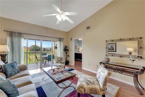 Condo in Punta Gorda, Florida, 2 bedrooms  № 1618082 - photo 16