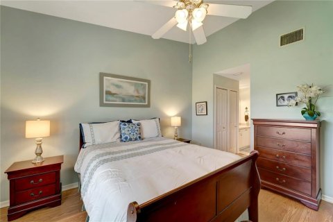 Condo in Punta Gorda, Florida, 2 bedrooms  № 1618082 - photo 4