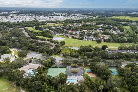 Villa ou maison à vendre à Zephyrhills, Floride: 5 chambres, 292.83 m2 № 1904809 - photo 28