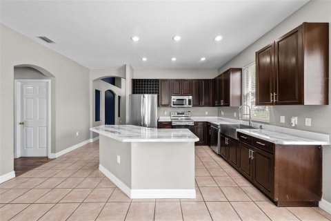 Villa ou maison à vendre à Zephyrhills, Floride: 5 chambres, 292.83 m2 № 1904809 - photo 15