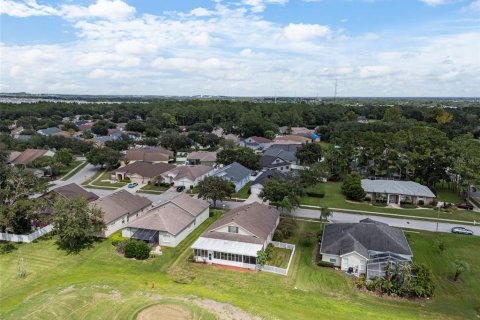 Villa ou maison à vendre à Zephyrhills, Floride: 5 chambres, 292.83 m2 № 1904809 - photo 25