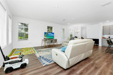 Townhouse in Davenport, Florida 3 bedrooms, 185.8 sq.m. № 1784570 - photo 14