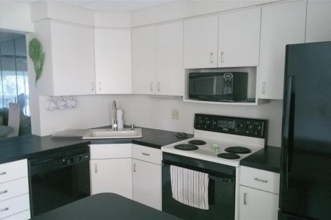 Condominio en venta en Hallandale Beach, Florida, 2 dormitorios, 97.55 m2 № 2260690 - foto 8