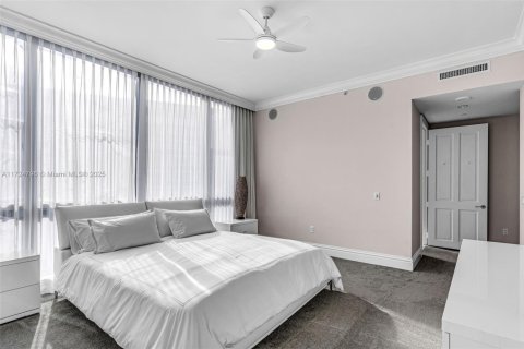 Copropriété à louer à Bal Harbour, Floride: 2 chambres, 198.44 m2 № 1860544 - photo 25