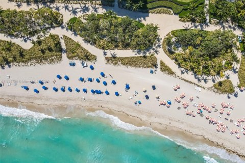 Copropriété à louer à Bal Harbour, Floride: 2 chambres, 198.44 m2 № 1860544 - photo 6