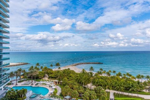 Copropriété à louer à Bal Harbour, Floride: 2 chambres, 198.44 m2 № 1860544 - photo 16