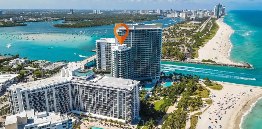 Condo à Bal Harbour, Floride, 2 chambres № 1860544