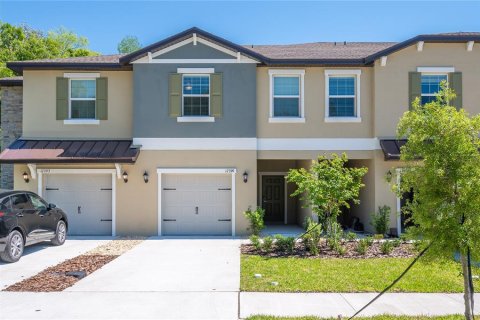 Adosado en alquiler en Land O' Lakes, Florida, 3 dormitorios, 154.87 m2 № 1852790 - foto 1