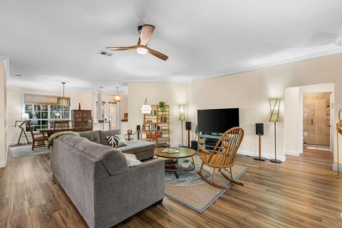 Villa ou maison à vendre à Hobe Sound, Floride: 5 chambres, 300.91 m2 № 2146708 - photo 21
