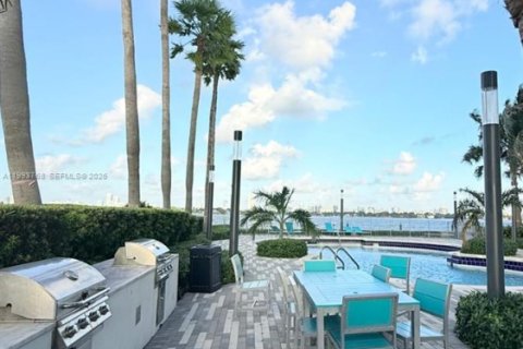 Copropriété à vendre à North Bay Village, Floride: 1 chambre, 76.64 m2 № 2065945 - photo 6