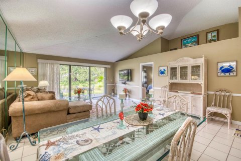 Touwnhouse à vendre à Palm Beach Gardens, Floride: 2 chambres, 105.44 m2 № 2411997 - photo 6
