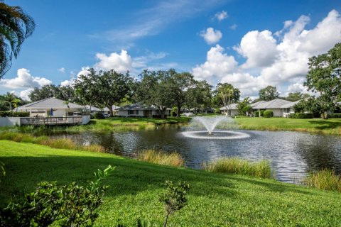 Touwnhouse à vendre à Palm Beach Gardens, Floride: 2 chambres, 105.44 m2 № 2411997 - photo 22