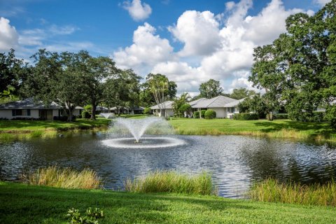 Touwnhouse à vendre à Palm Beach Gardens, Floride: 2 chambres, 105.44 m2 № 2411997 - photo 21