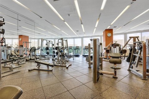 Condominio en venta en Sunny Isles Beach, Florida, 51.19 m2 № 1790699 - foto 14