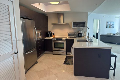 Condo in Sunny Isles Beach, Florida, 3 bedrooms  № 1726240 - photo 6