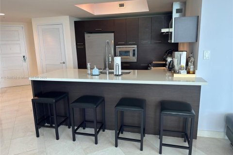 Condo in Sunny Isles Beach, Florida, 3 bedrooms  № 1726240 - photo 5