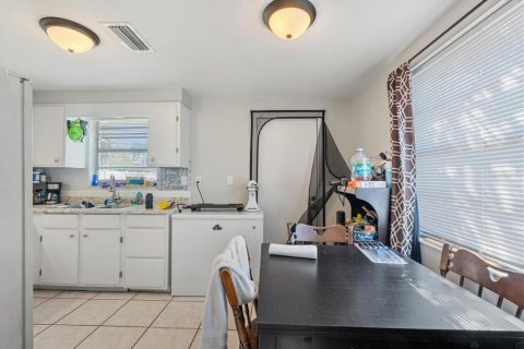 Купить коммерческую недвижимость в Брейдентон, Флорида 4 спальни, 153.29м2, № 1788244 - фото 19
