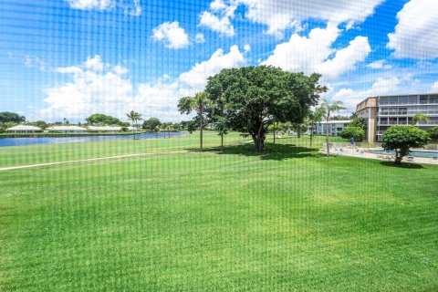 Condo in Atlantis, Florida, 2 bedrooms № 2265410 - photo 29