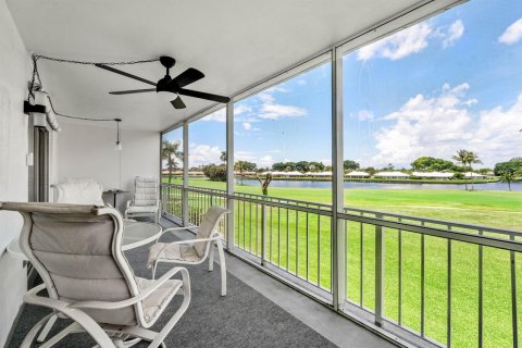 Condo in Atlantis, Florida, 2 bedrooms № 2265410 - photo 26