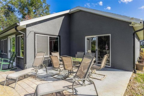 House in Lady Lake, Florida 3 bedrooms, 160.81 sq.m. № 1535150 - photo 30