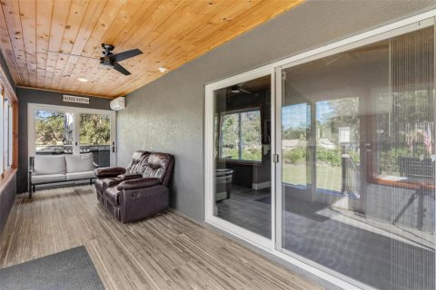 House in Lady Lake, Florida 3 bedrooms, 160.81 sq.m. № 1535150 - photo 26
