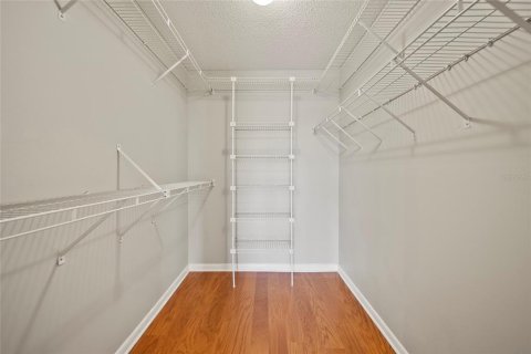 Снять в аренду кондоминиум в Тампа, Флорида 4 комнаты, 111.58м2, № 1673041 - фото 27